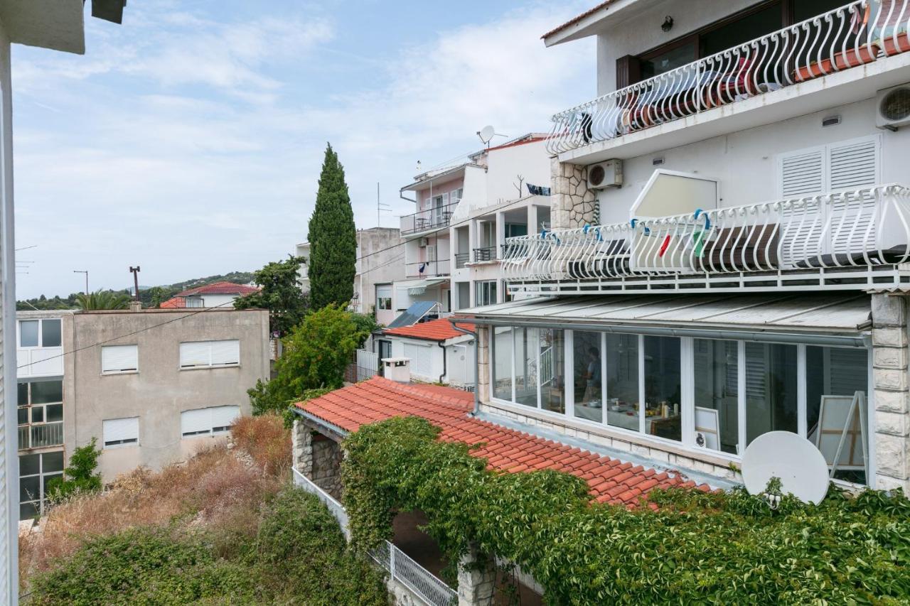 Apartments By The Sea Hvar - 14197 Hvar Town Exterior photo